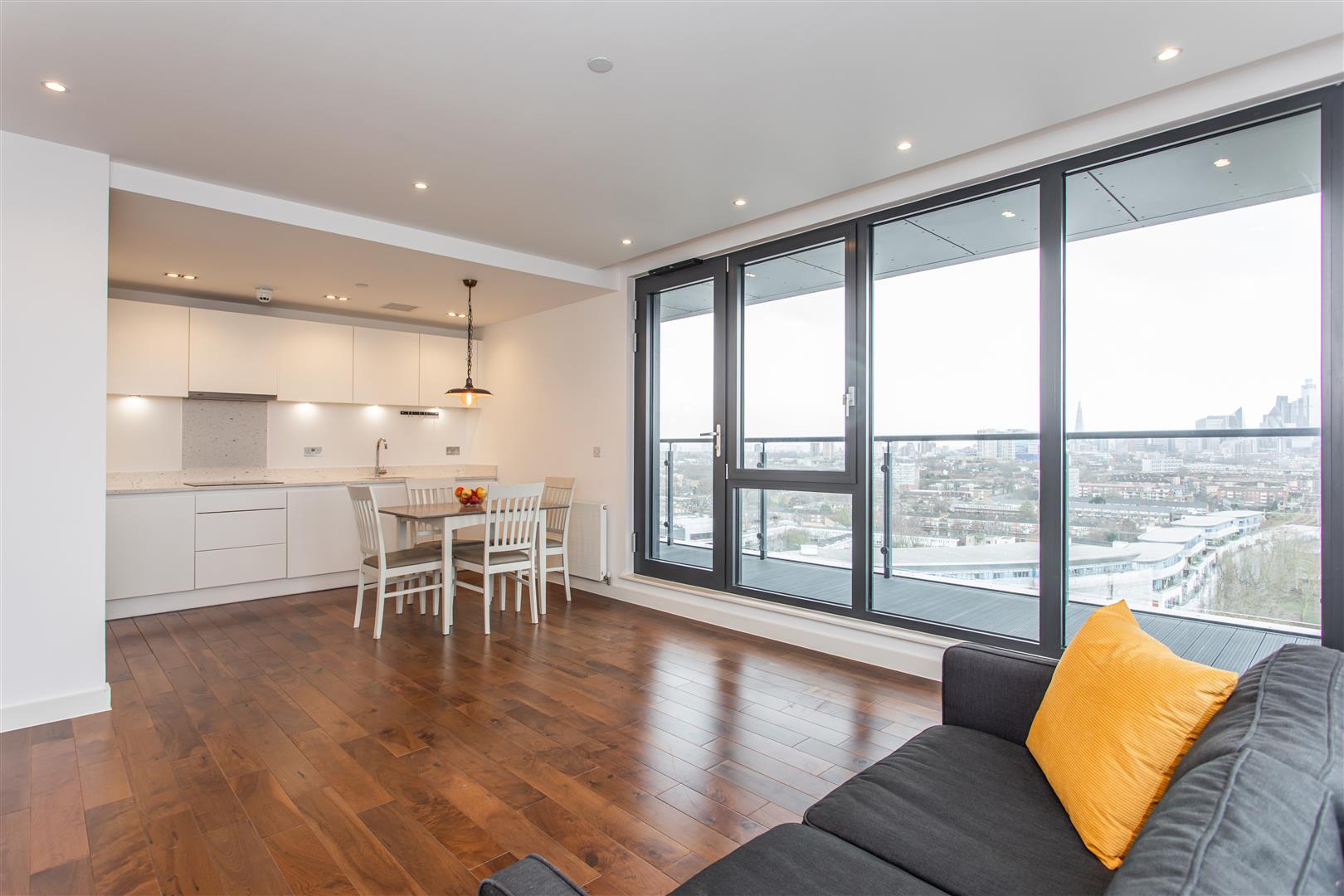 2 bed property in Cadmium Square, Bethnal Green